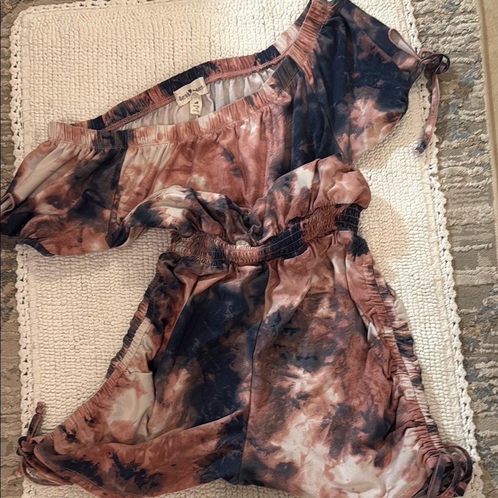 Derek Heart Tie-Dye Off-Shoulder Romper - Pink and Blue